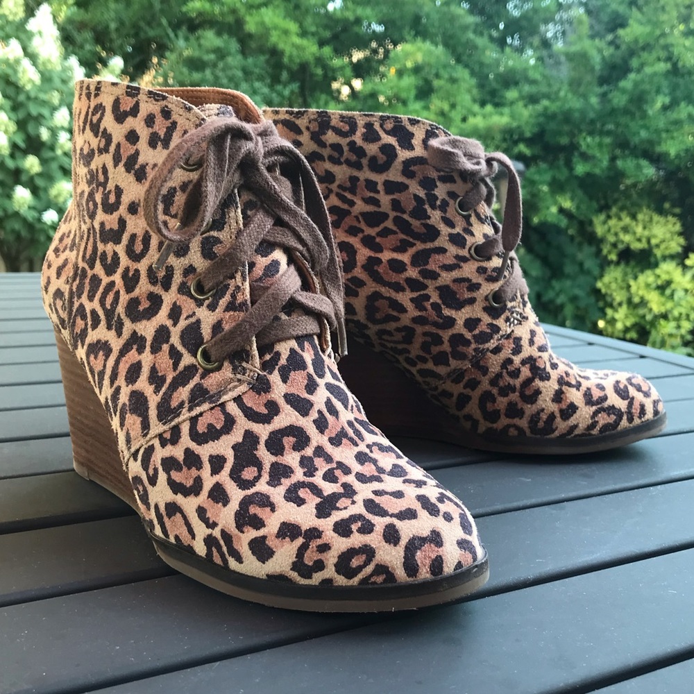 Lucky Brand Leopard Print Women’s Wedge Boots 6.5